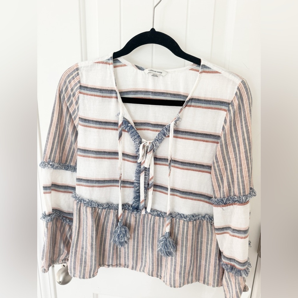 American Eagle Boho Tassel Quarter Sleeve Top Blouse Size Small White Oversized - Picture 4 of 7